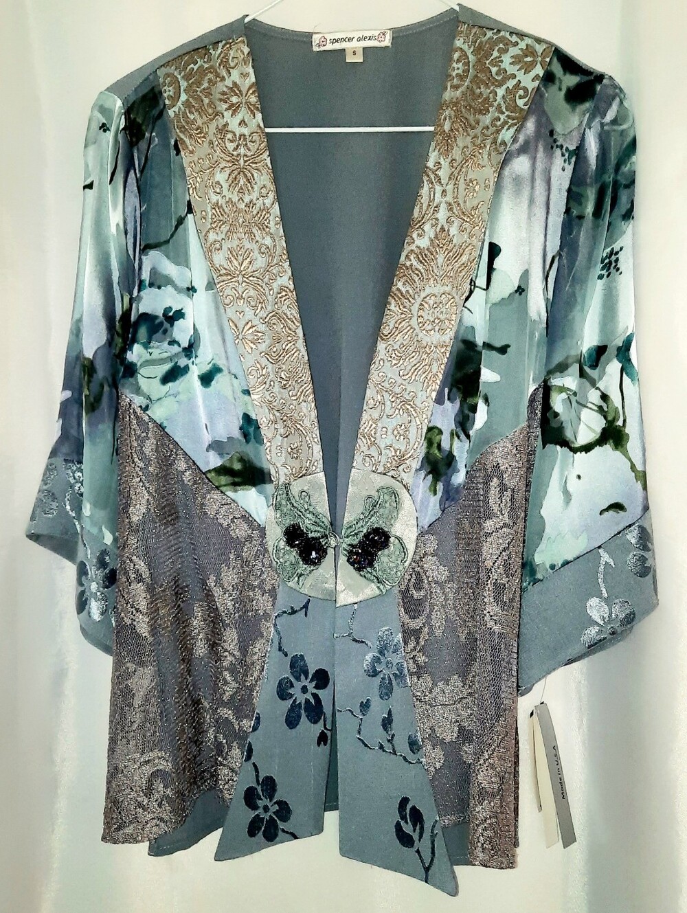 Spencer Alexis Dusty Blue-Grey Floral V-Neck Kimono Blouse (NWT)